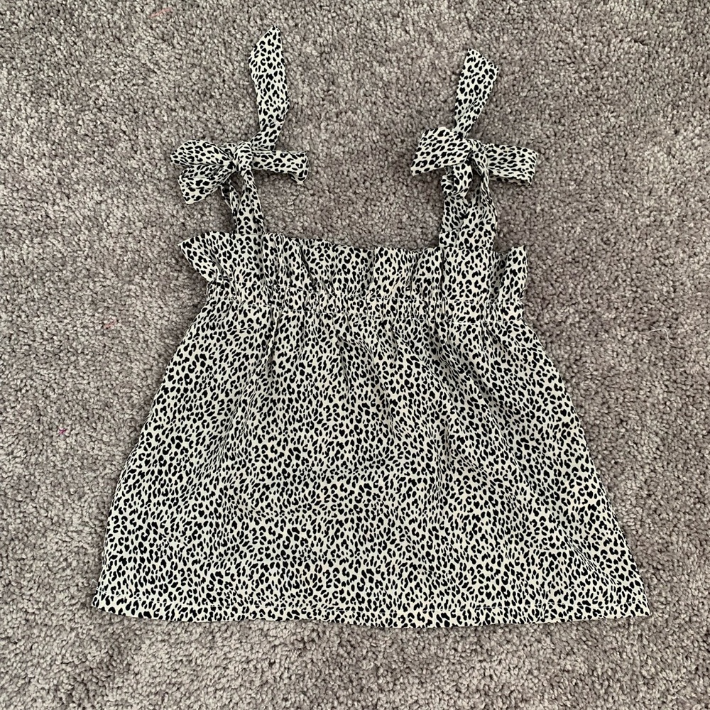 Bailey’s Blossoms leopards top